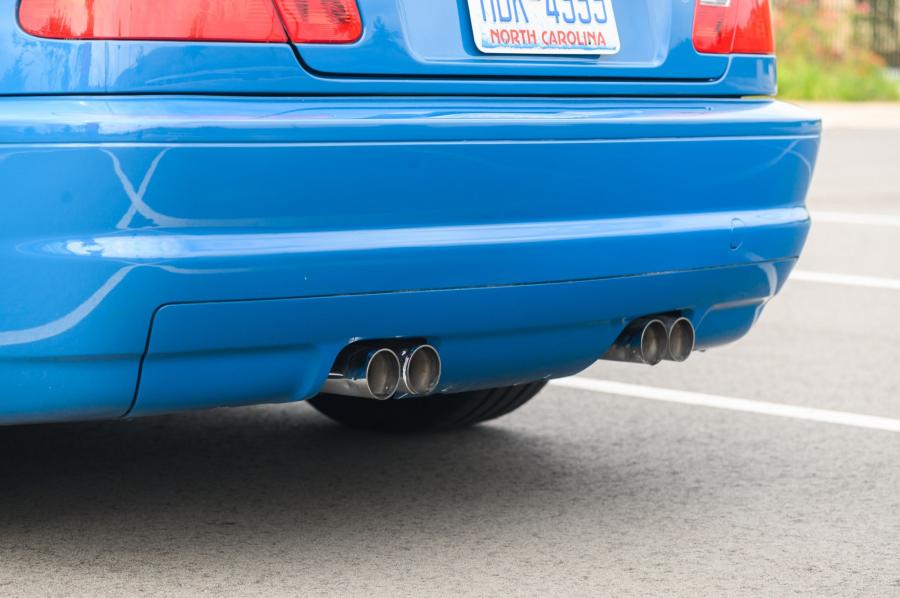 Детали экстерьера BMW M3 Coupe Laguna Seca Blue (E46) 2004 года  (фото 15 из 60)
